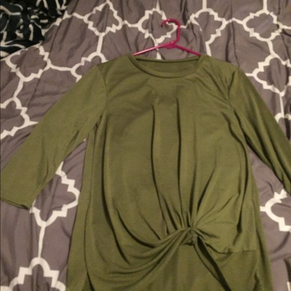 Knot top - Picture 1 of 1